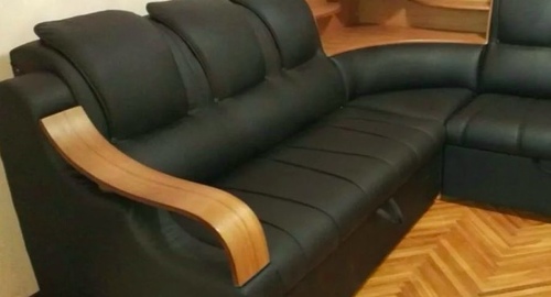 Перетяжка кожаного дивана. Сухаревская